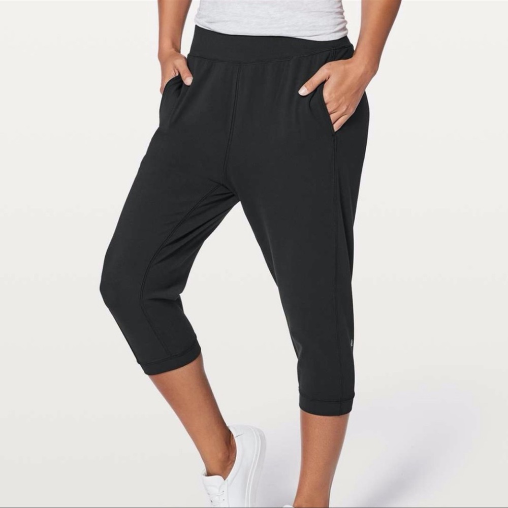 lululemon Rejuvenate Crop 18”